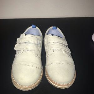 Soft Grey Boys dress shoe Size 9